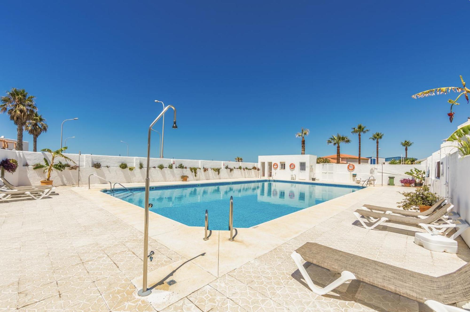 Los Lances Beach Apartments Tarifa Eksteriør billede